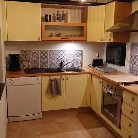 Holiday home Le 3 De Gussignies