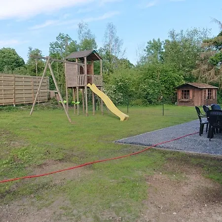 Holiday home Le 3 De Gussignies