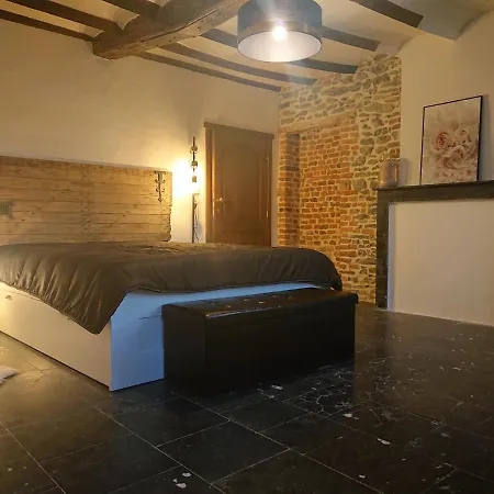 Le 3 De Holiday home Gussignies